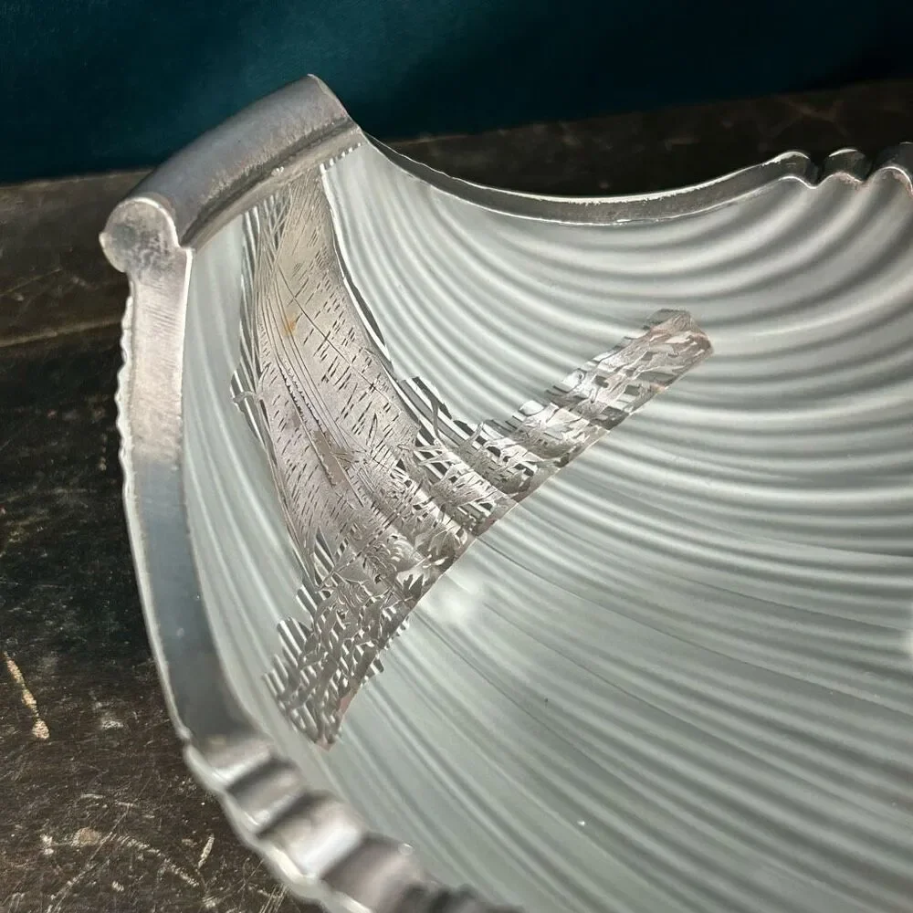 Vintage Westmoreland Frosted Glass Seashell Silver Gilt Sailboat Candy Dish